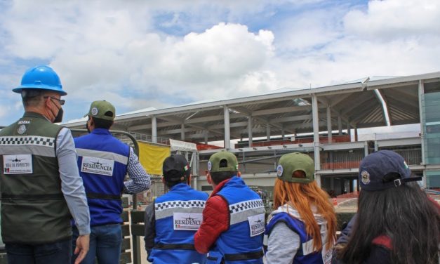 Universidad Politécnica Metropolitana de Hidalgo visita el AIFA