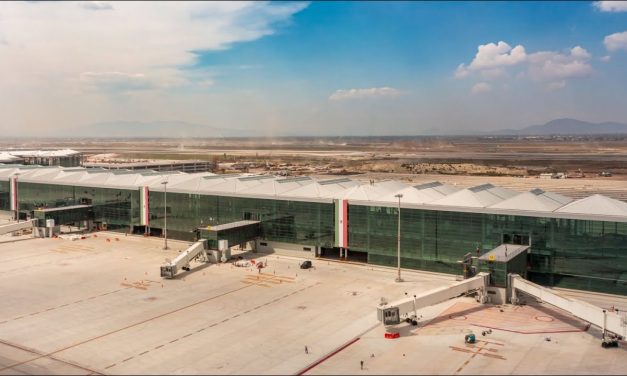 Senadores constatan avance en el AIFA